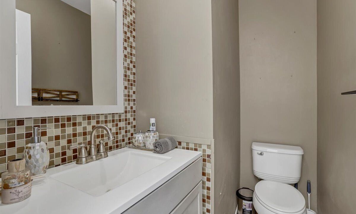 Photo of Bathroom in South Blooming Grove