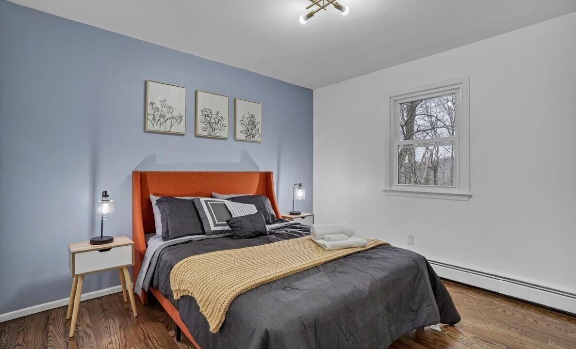 Photo of Bedroom in South Blooming Grove