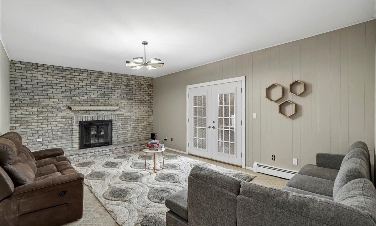 Photo of Others in South Blooming Grove