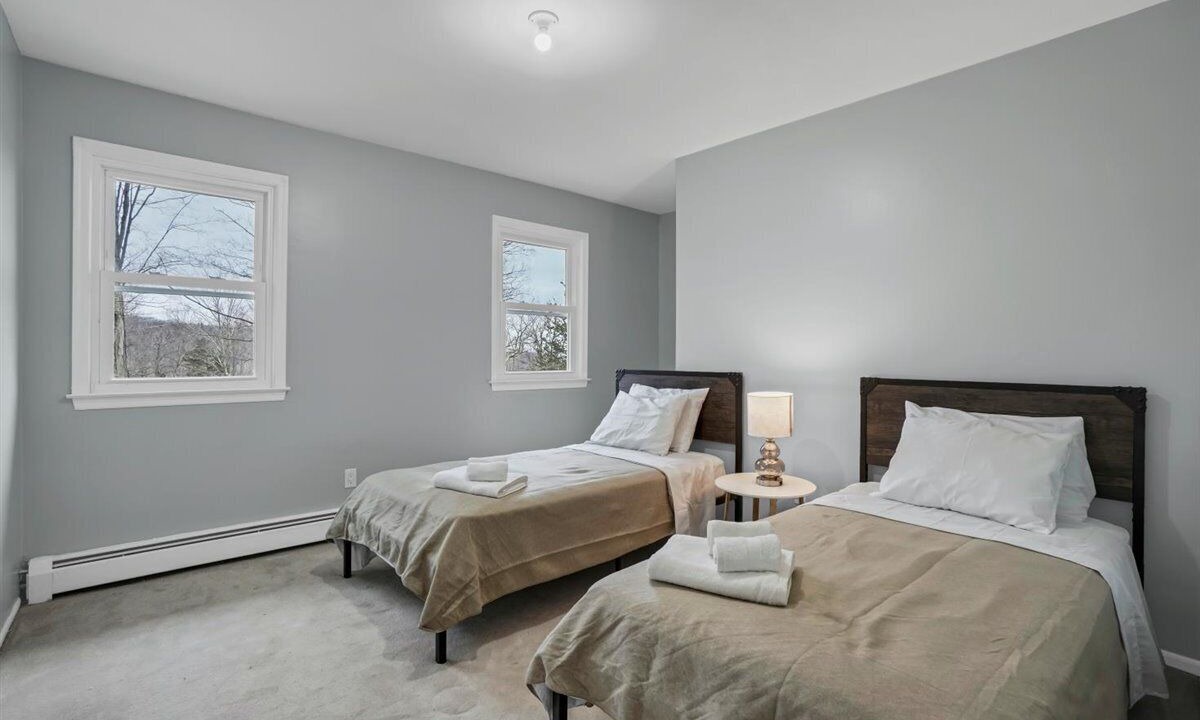 Photo of Bedroom in South Blooming Grove