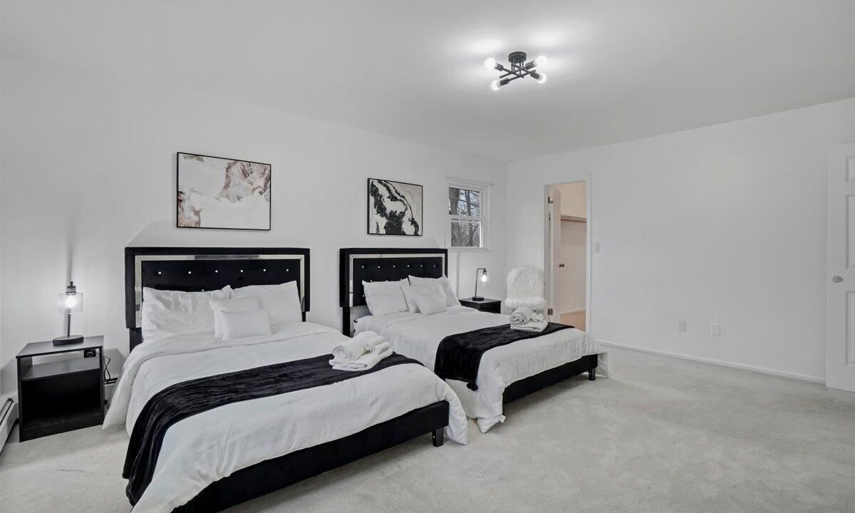 Photo of Bedroom in South Blooming Grove