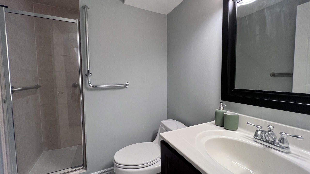 Photo of Bathroom in Meadowvale Village