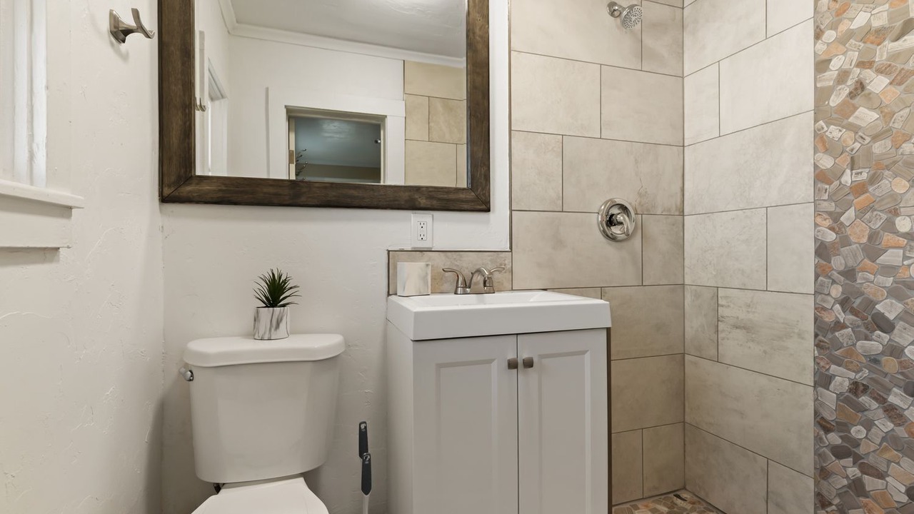 Photo of Bathroom in Pomerene