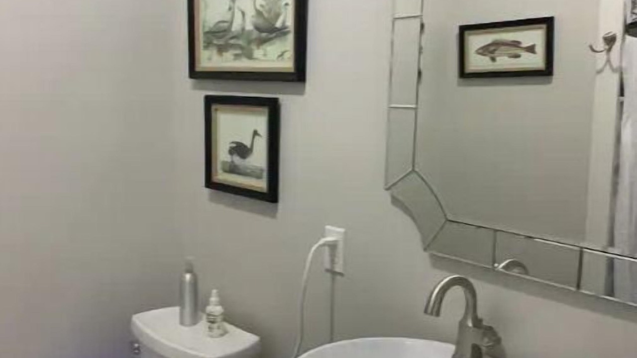 Photo of Bathroom in Bardstown