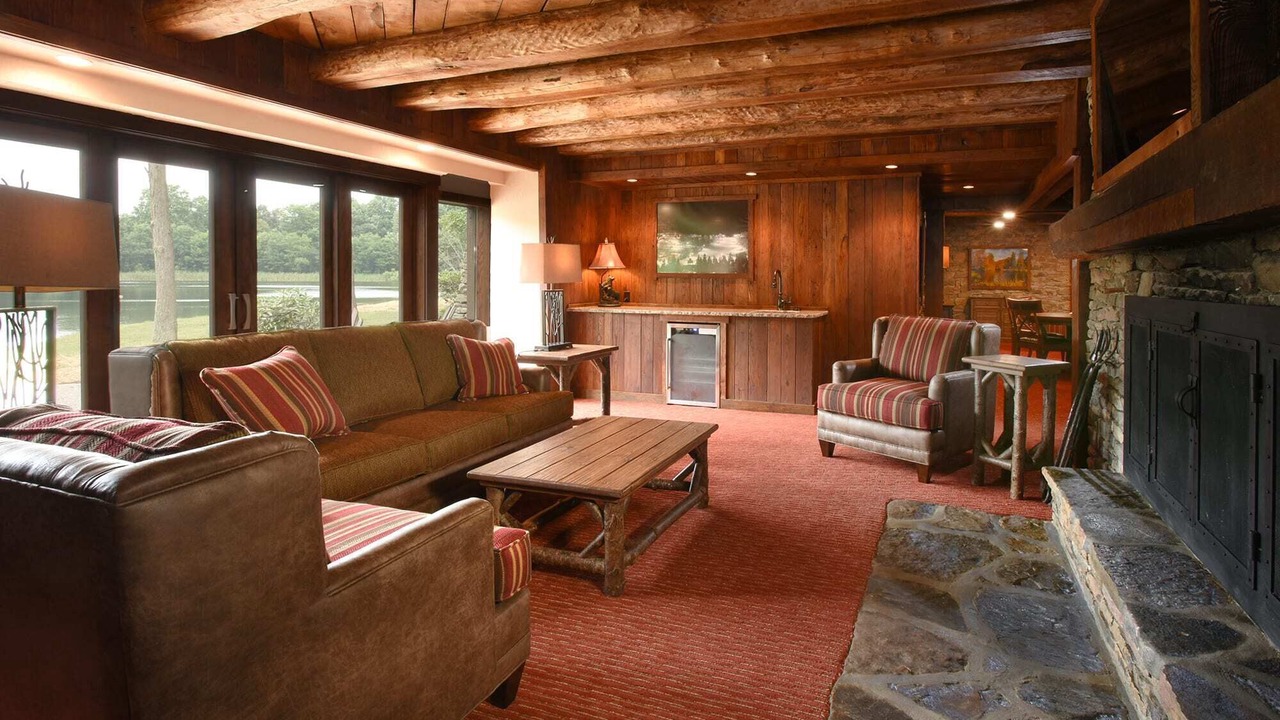 Photo of Livingroom in Seven Springs