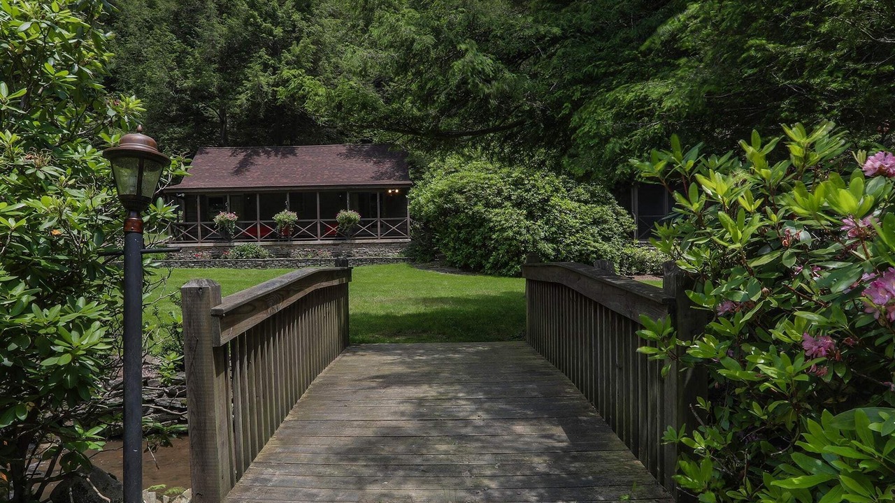 Photo of Outdoor in Seven Springs