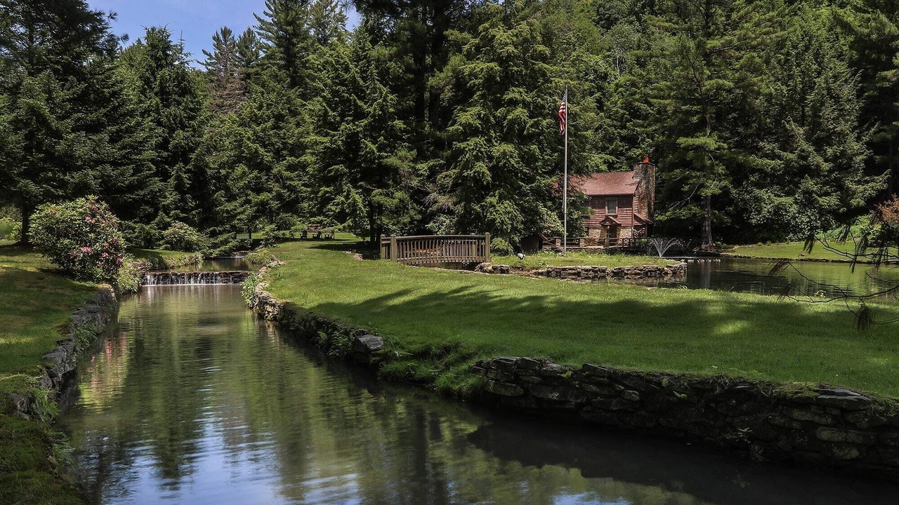 Photo of Outdoor in Seven Springs