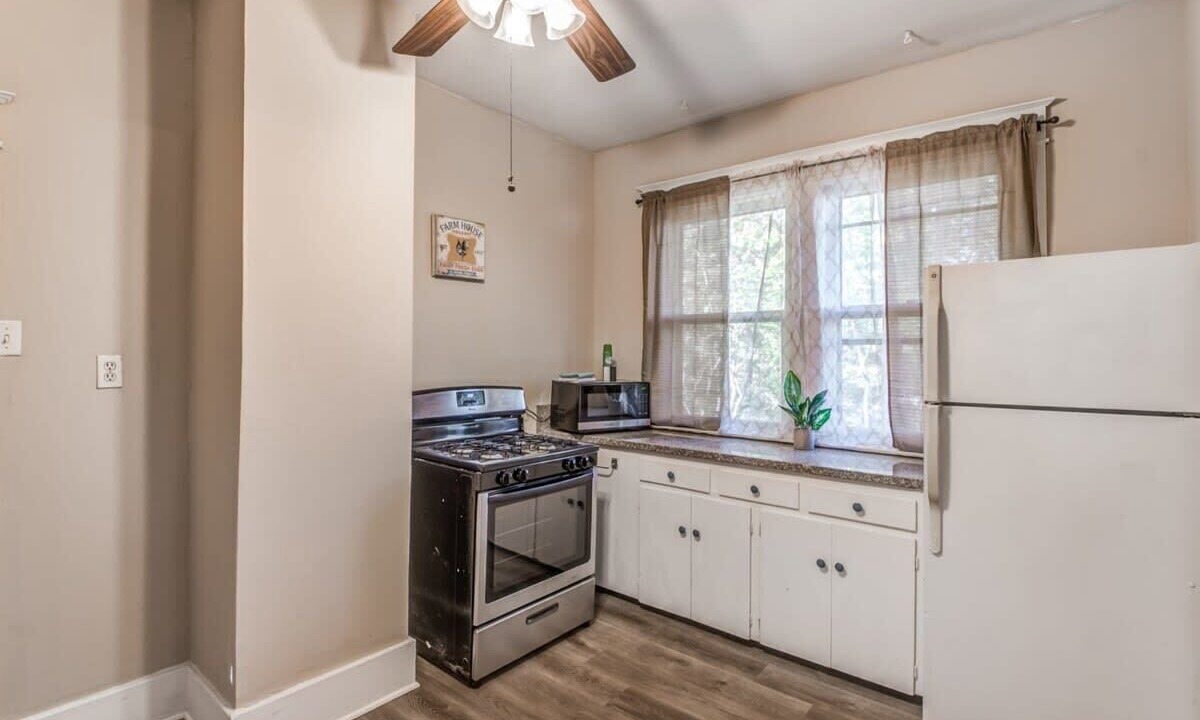 Photo of Others in Evergreen