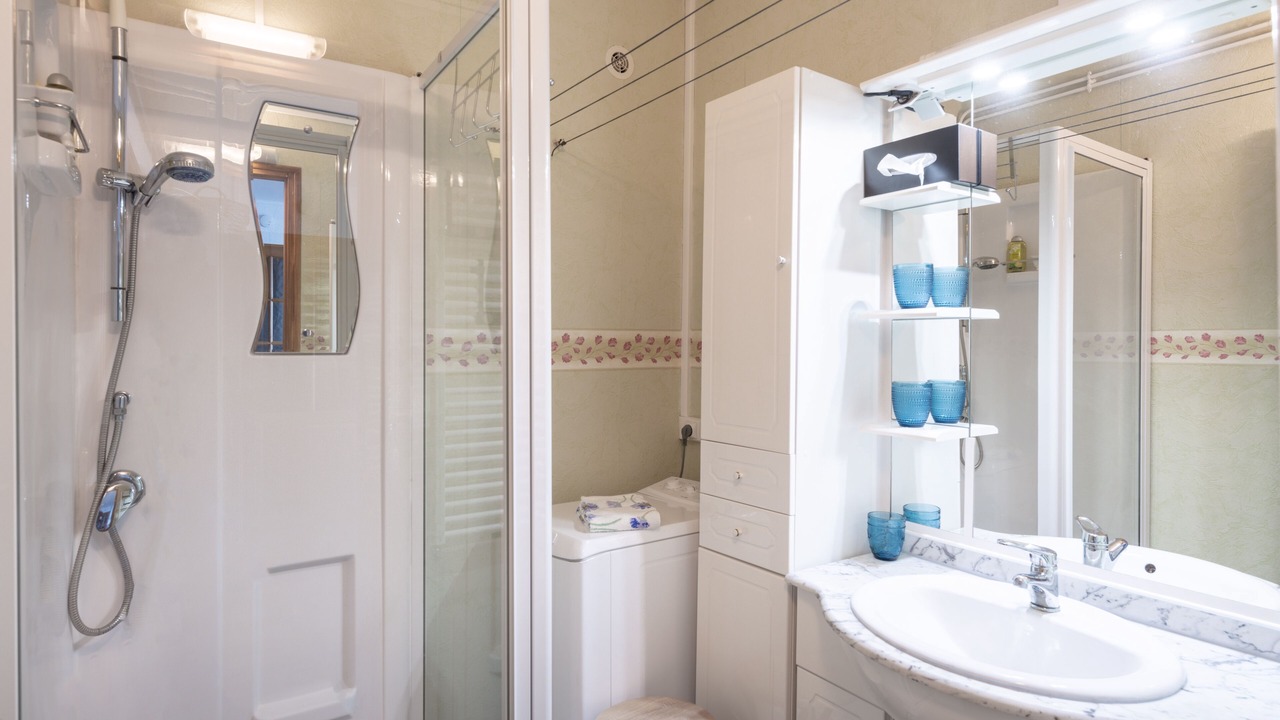 Photo of Bathroom in Le Treport
