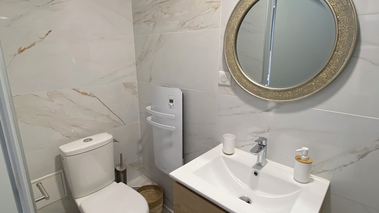 Photo of Bathroom in Saint-Quentin