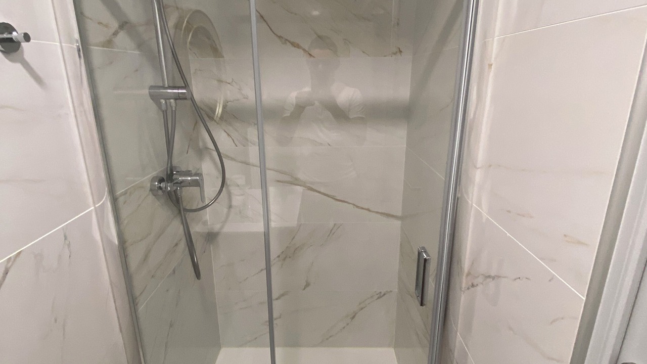 Photo of Bathroom in Saint-Quentin