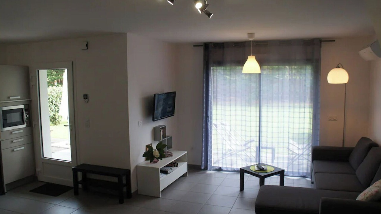 Photo of Livingroom in Messanges