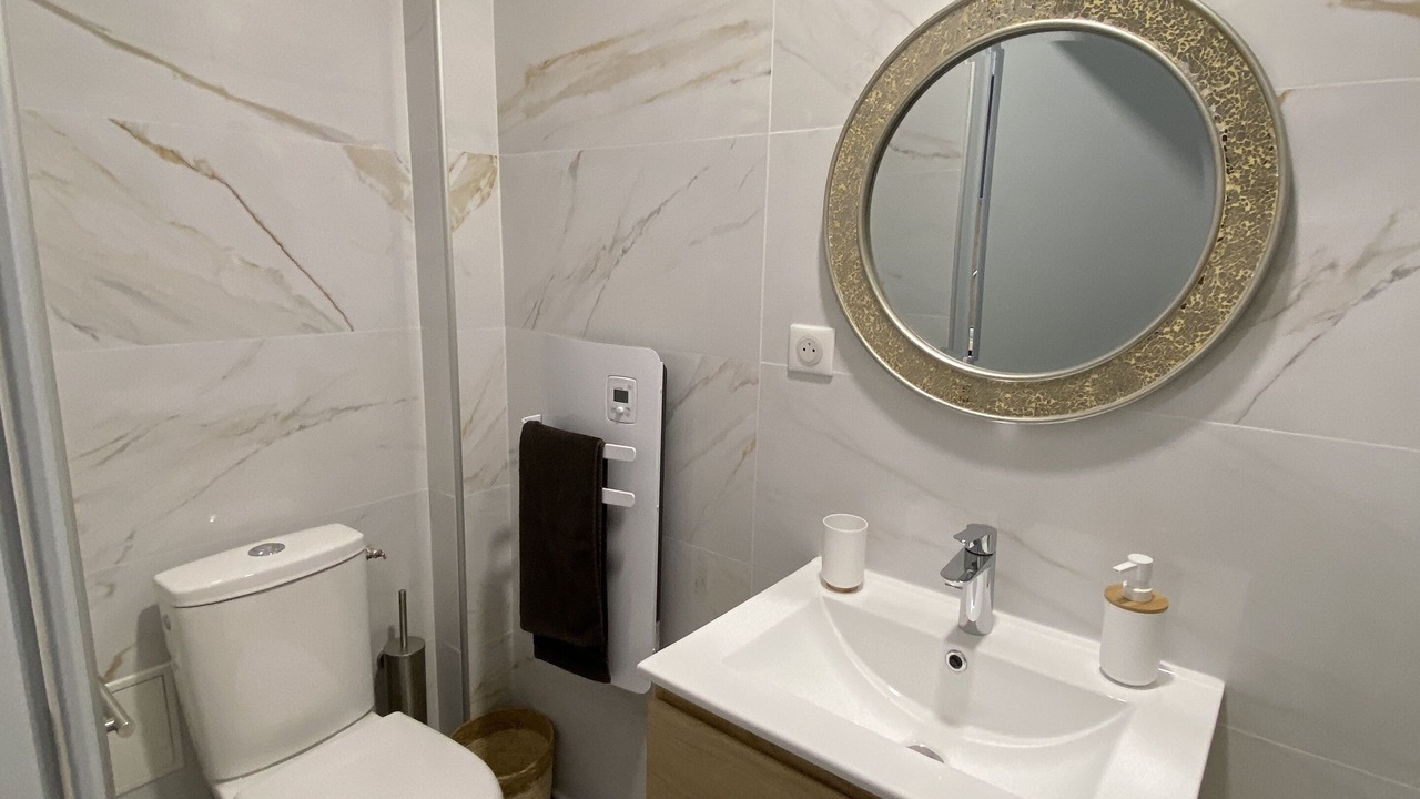 Photo of Bathroom in Saint-Quentin