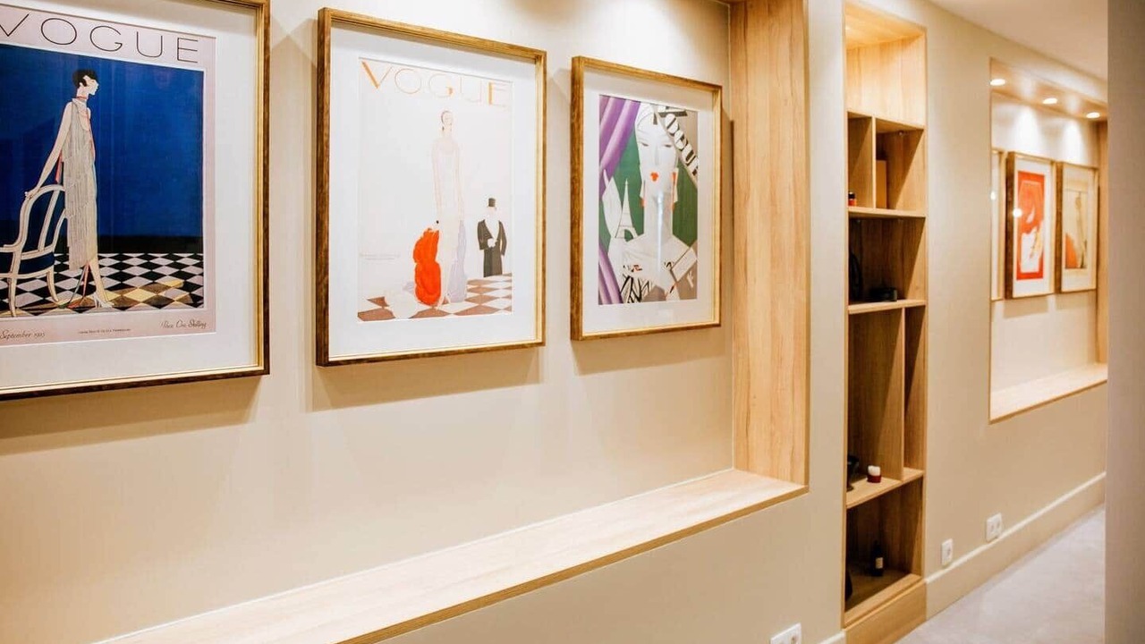 Photo of Others in Necker