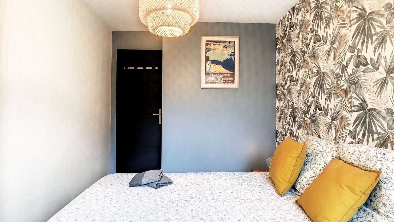 Photo of Bedroom in Ancely