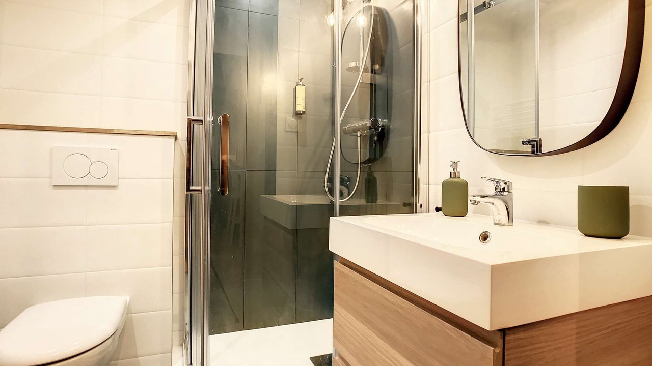 Photo of Bathroom in Ancely