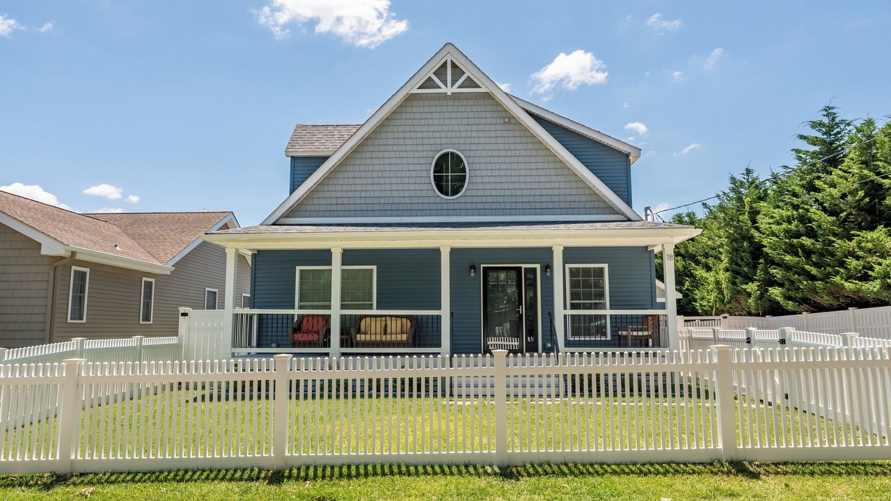 Photo of Outdoor in Town Bank