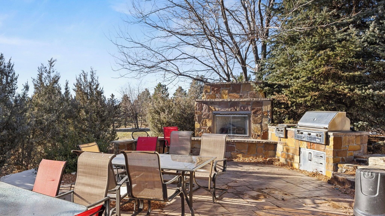 Photo of Outdoor in Foxfield