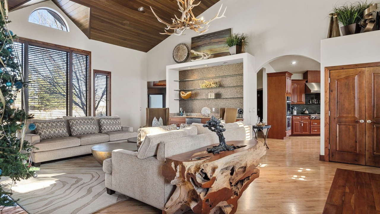 Photo of Livingroom in Foxfield