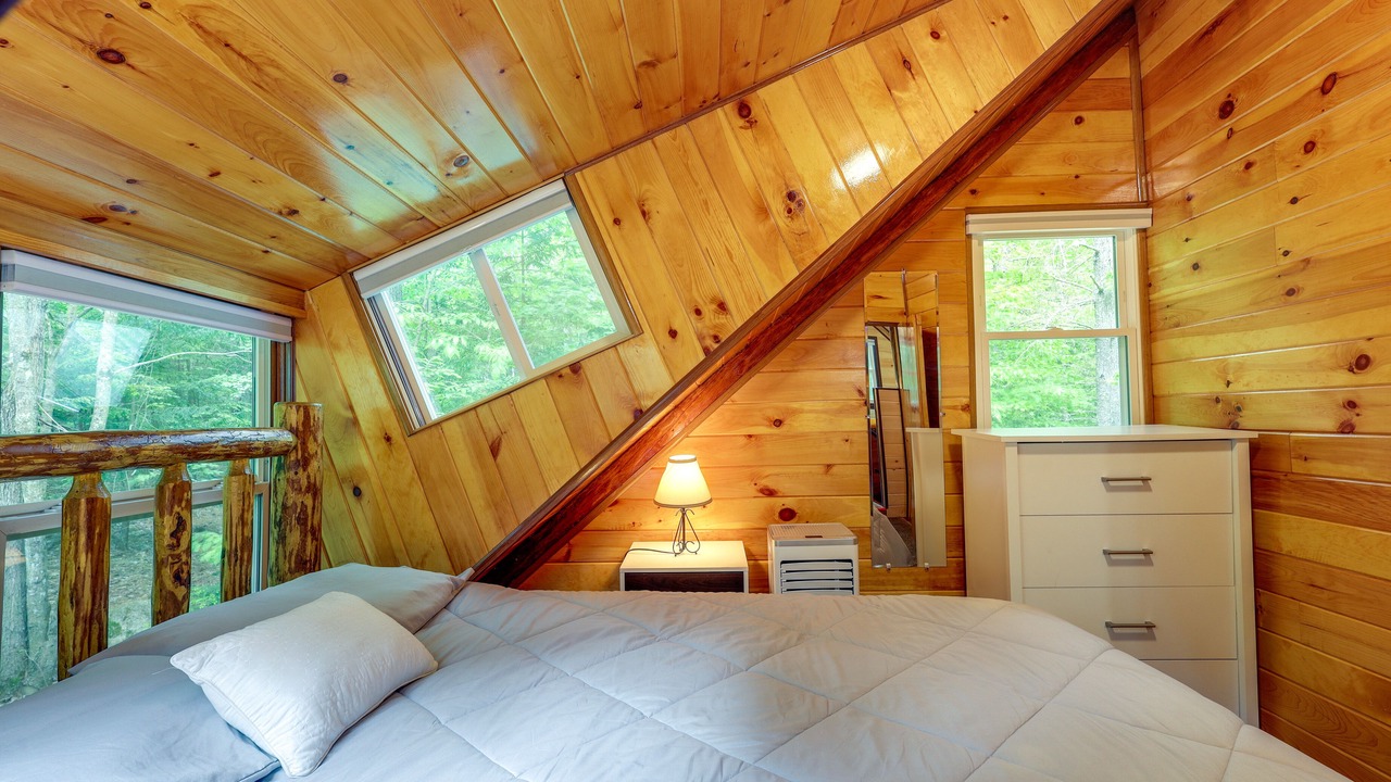 Photo of Bedroom in Elizabethtown