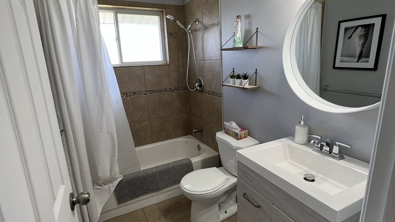 Photo of Bathroom in Pointe-du-Chene