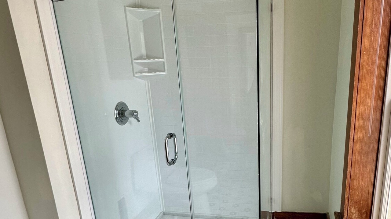 Photo of Bathroom in Ste Genevieve