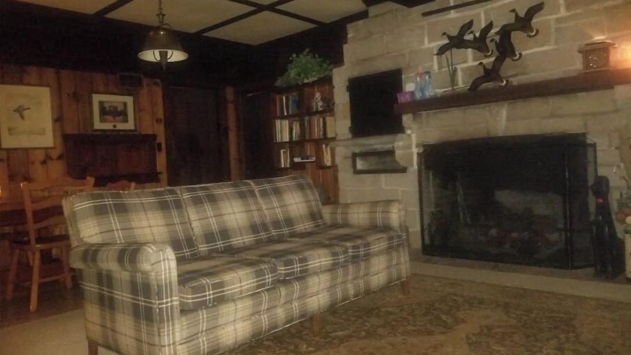 Photo of Livingroom in Stoney Point