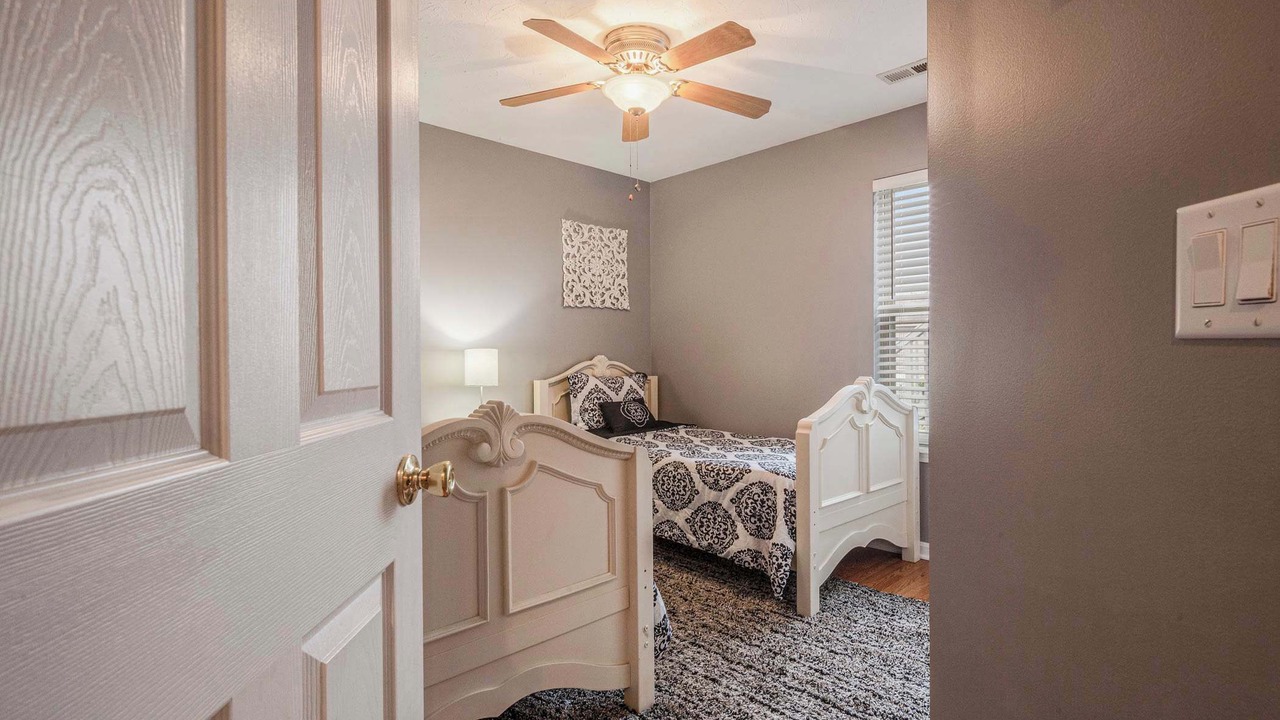 Photo of Bedroom in Jeffersonville