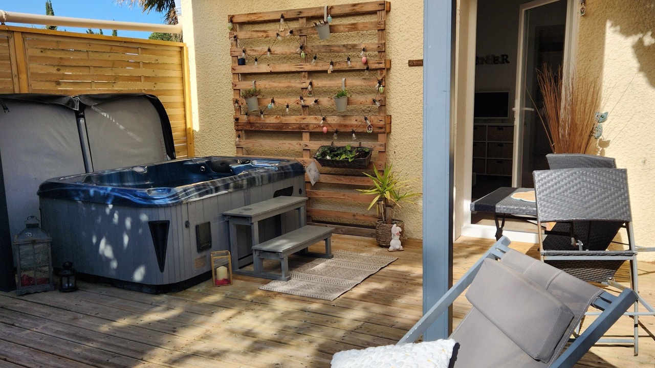 Photo of Patio Balcony in Malves-en-Minervois