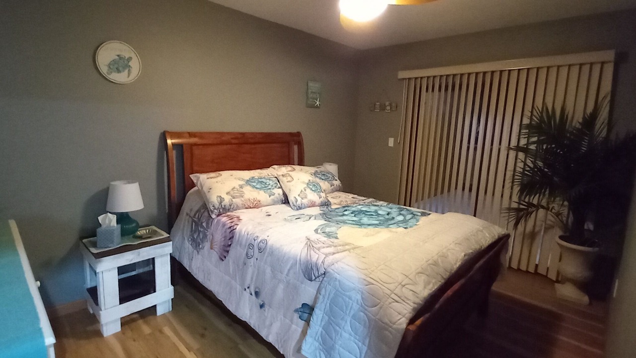 Photo of Bedroom in Sylvan Beach