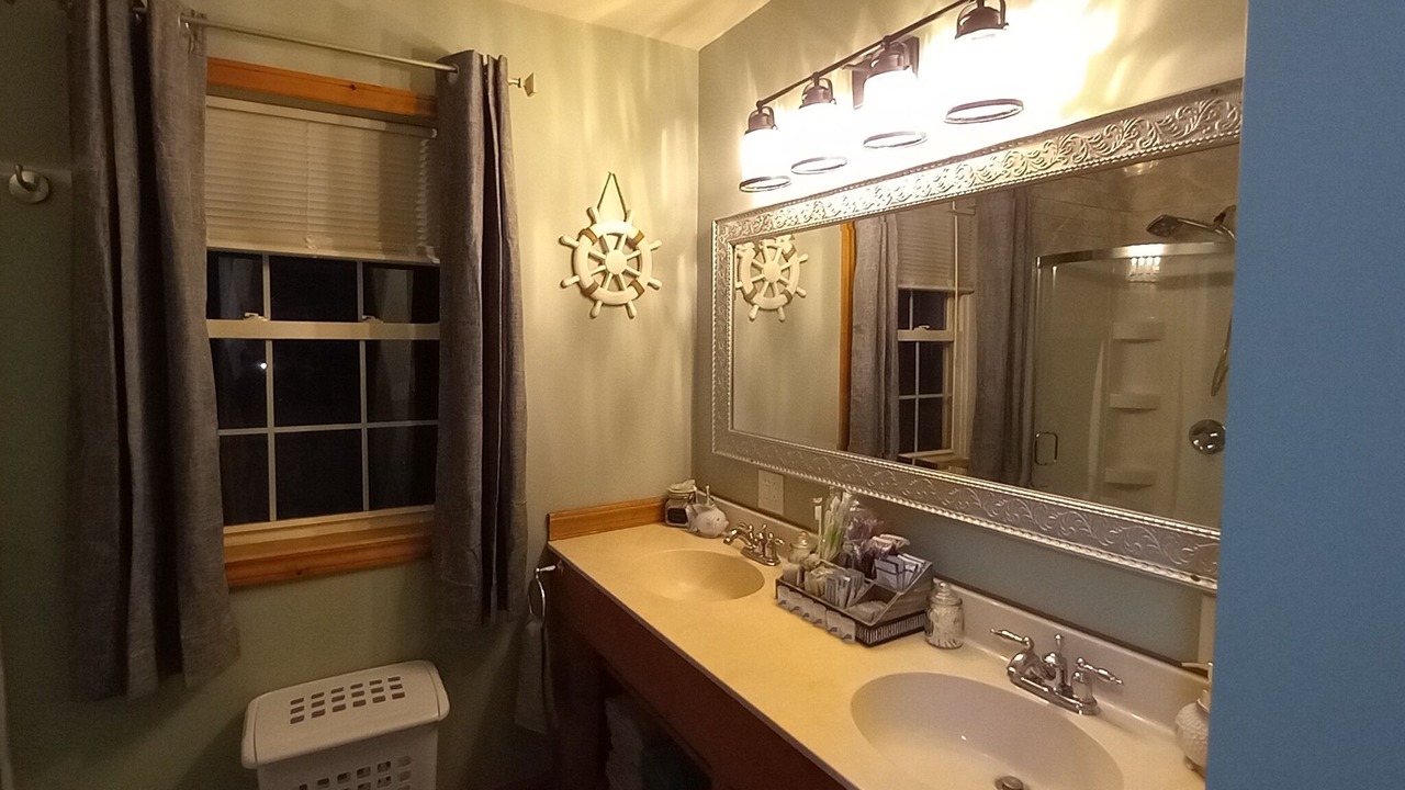 Photo of Bathroom in Sylvan Beach
