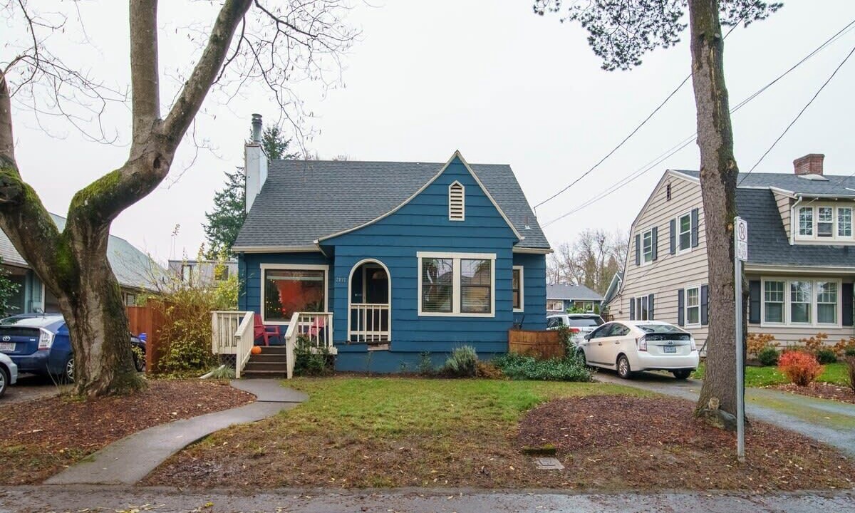 Photo of Others in Overlook