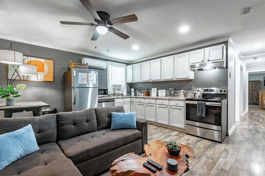 Photo of Others in Rock Spring