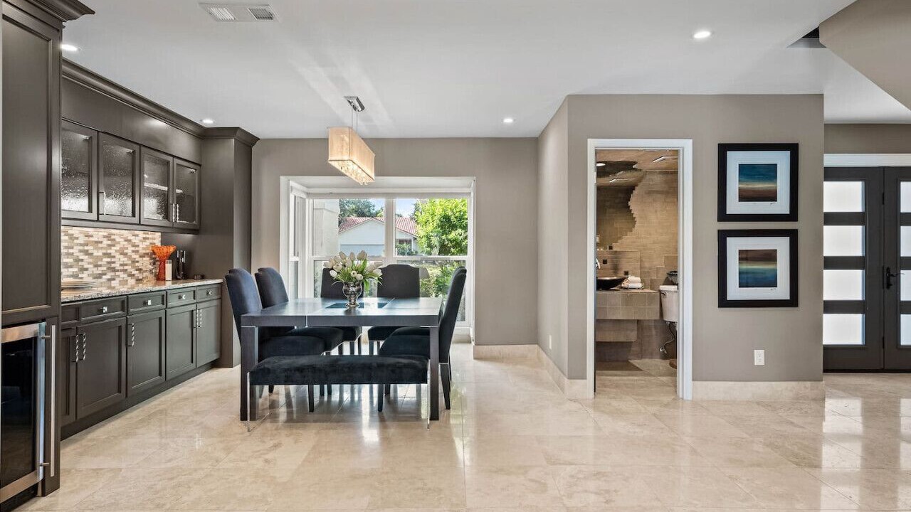 Photo of Livingroom in Tierra Verde
