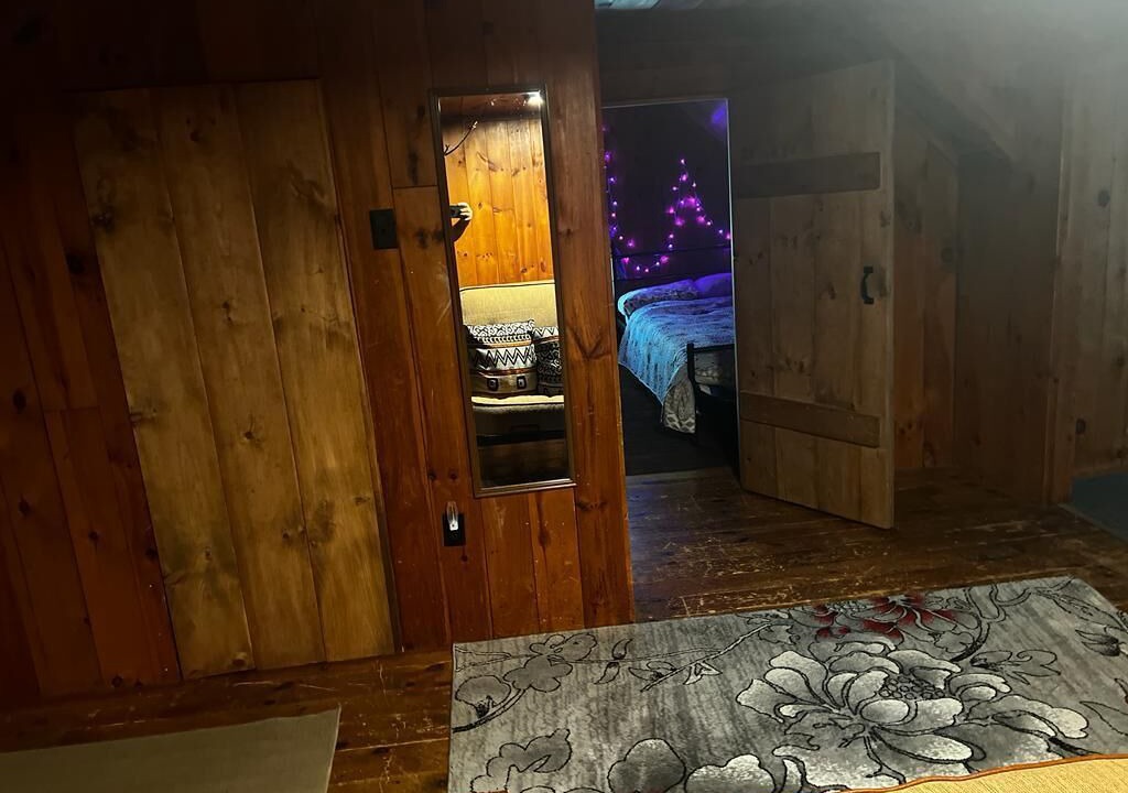 Photo of Bedroom in Montague