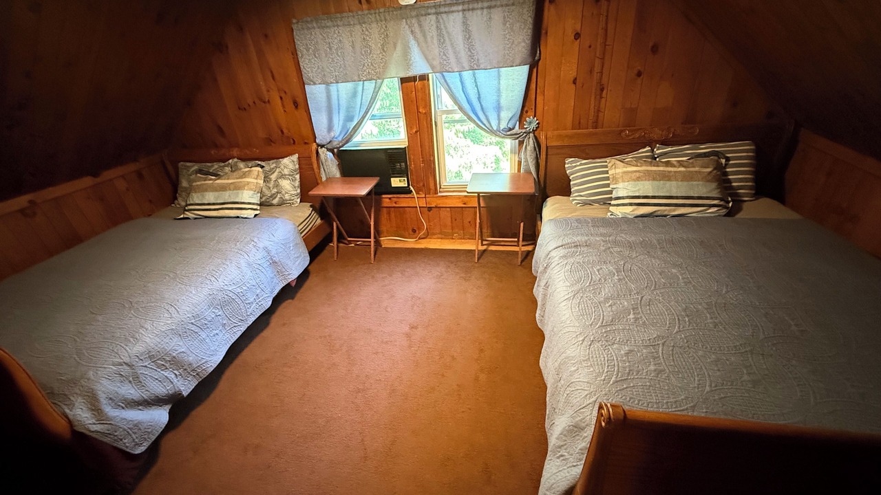 Photo of Bedroom in Montague
