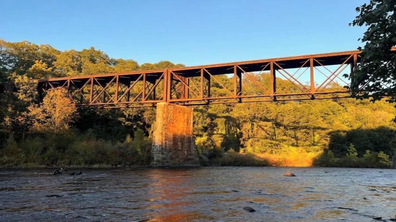 Photo of Outdoor in Montague