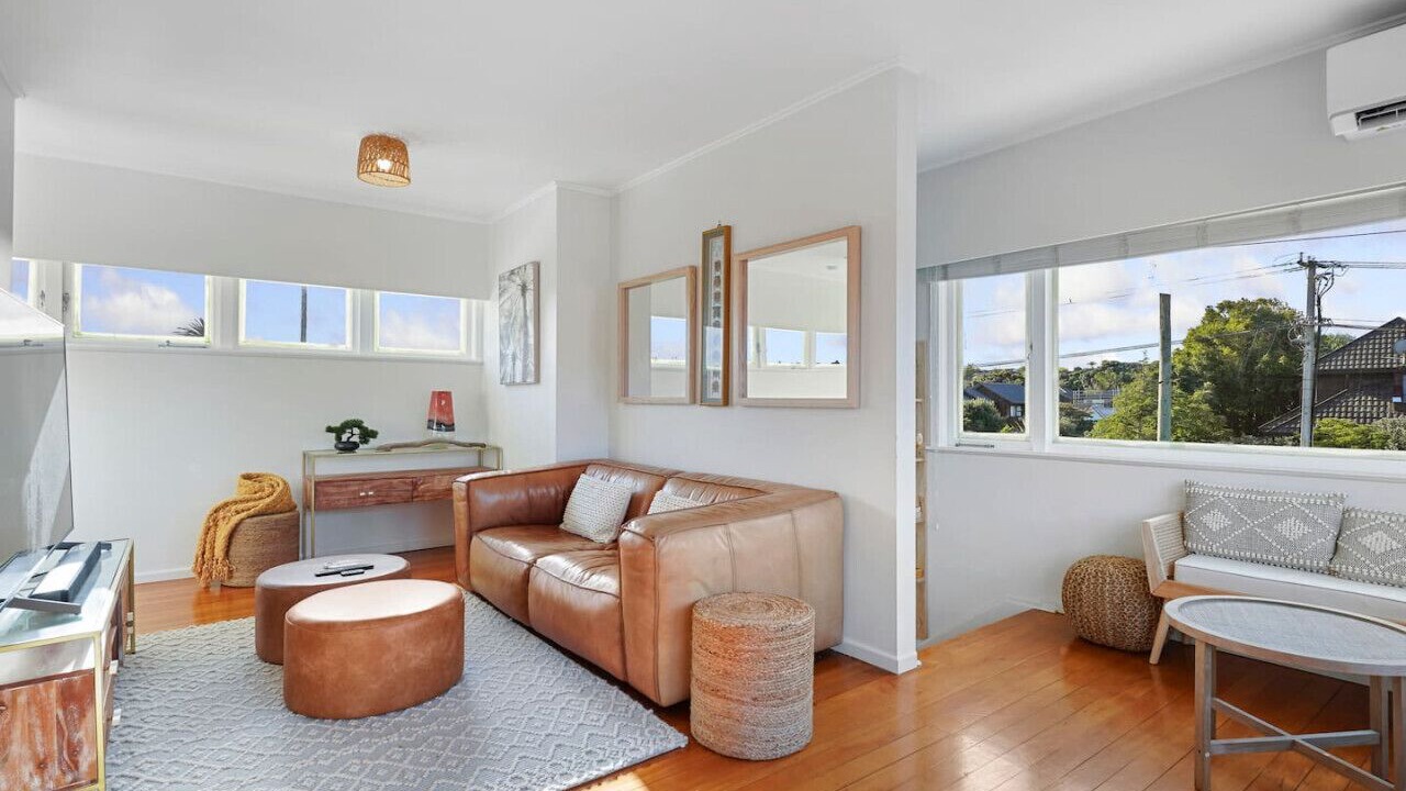 Photo of Livingroom in Eastern Beach