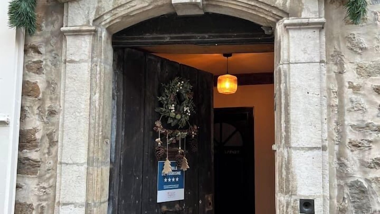 Photo of Outdoor in Dernier Sou