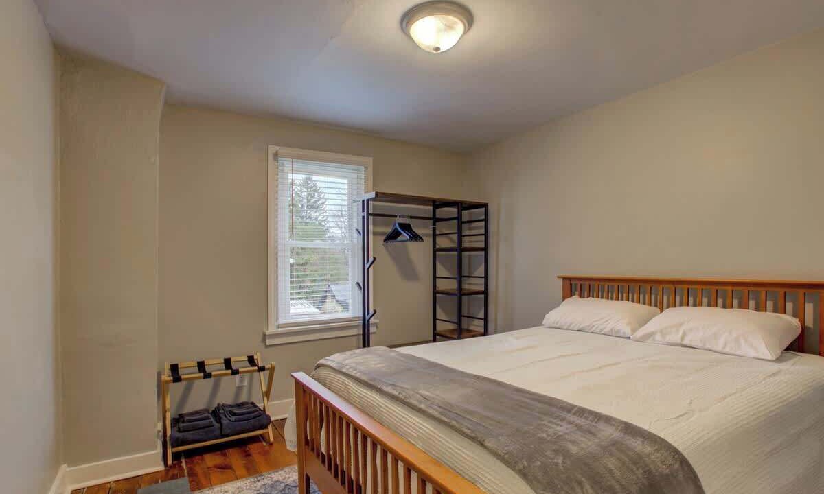Photo of Bedroom in Salunga