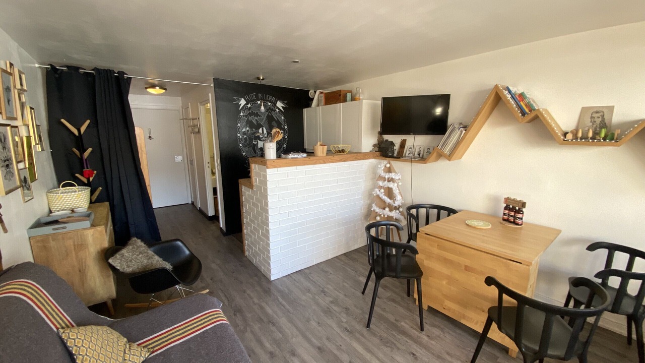 Photo of Others in Laveissiere