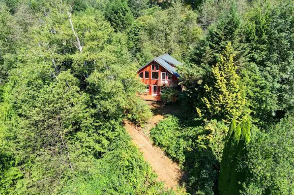 Photo of Outdoor in Gold Bar