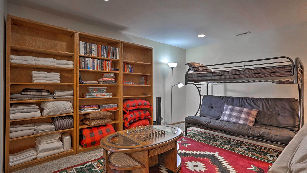 Photo of Livingroom in Vernon