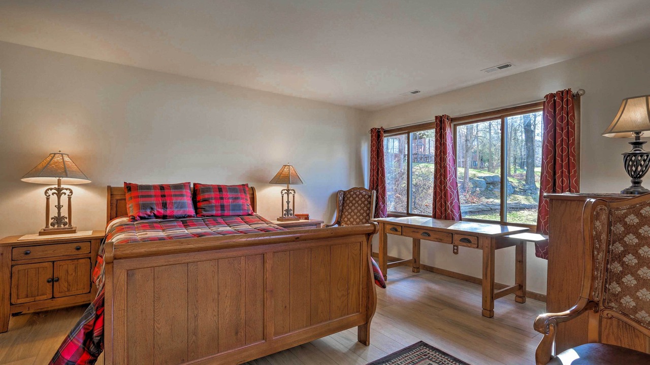 Photo of Bedroom in Vernon