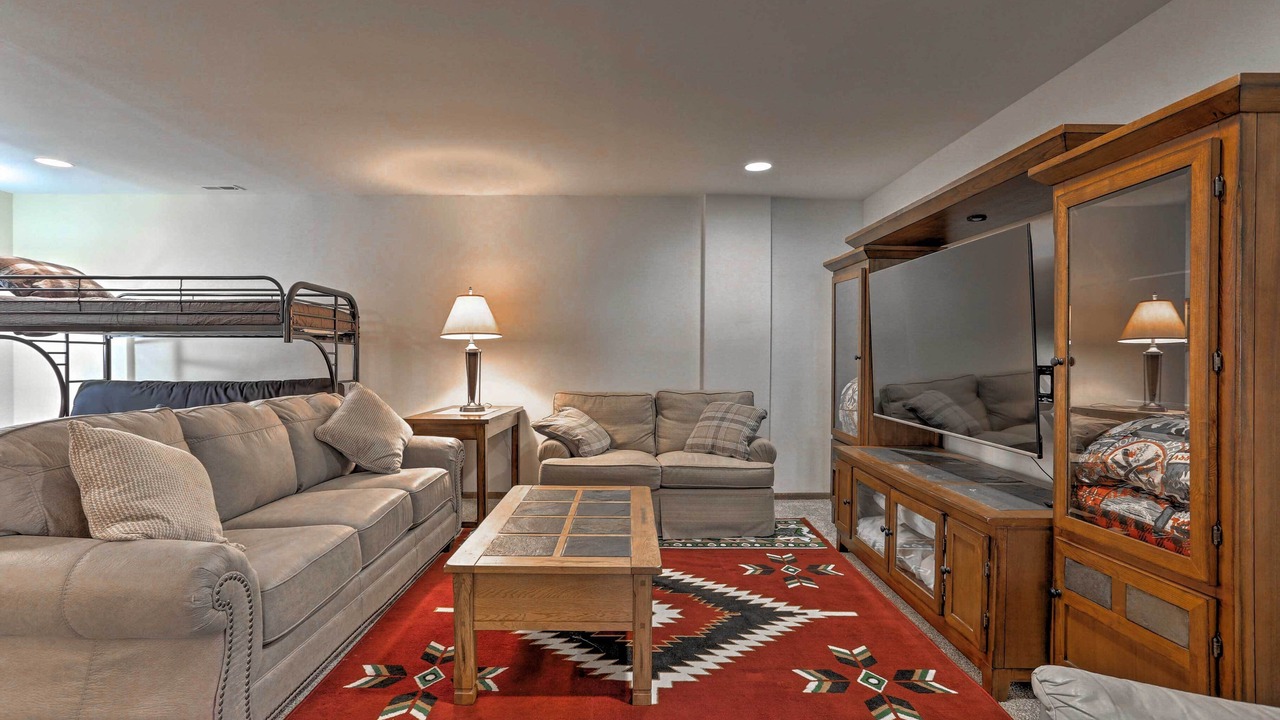 Photo of Livingroom in Vernon