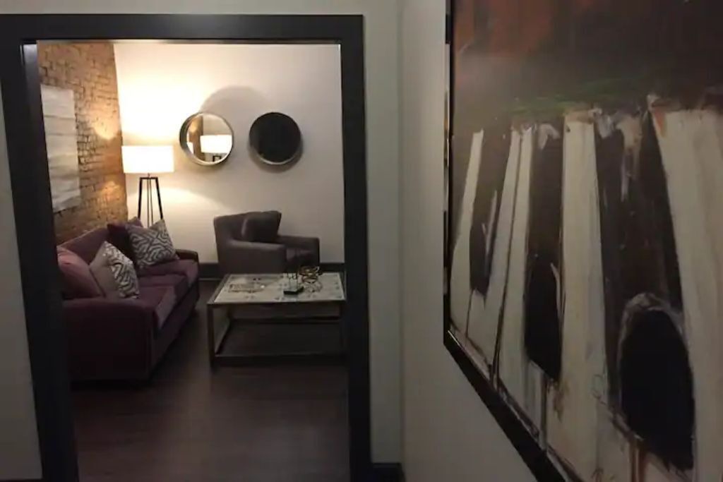 Photo of Livingroom in Mount Pleasant