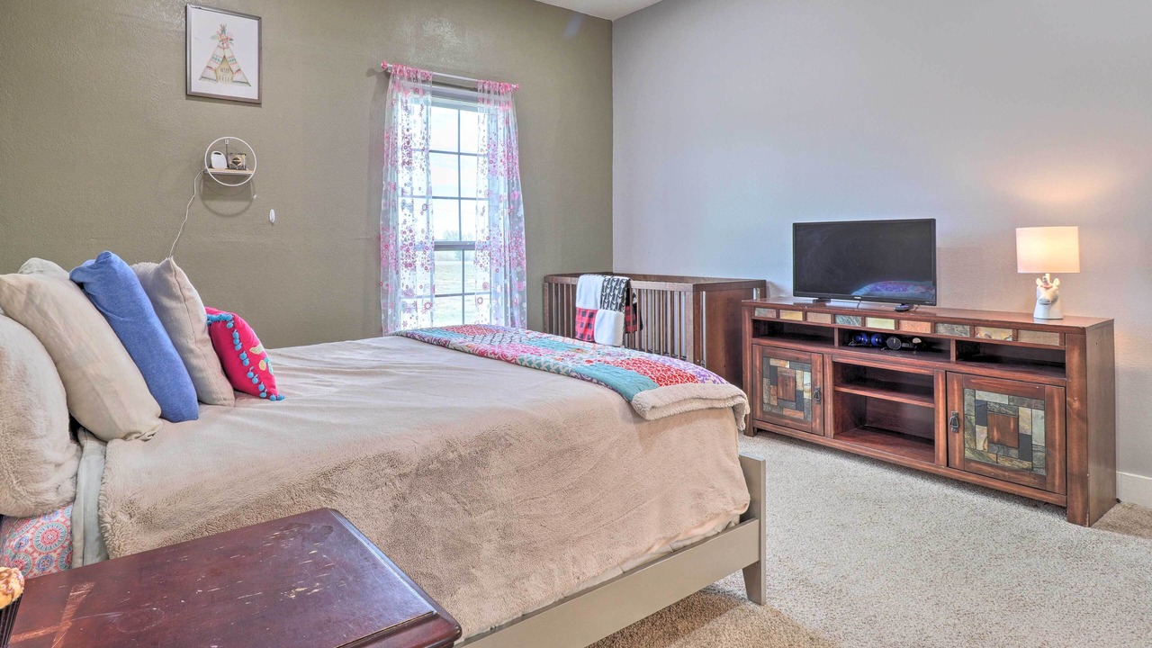 Photo of Bedroom in China Spring