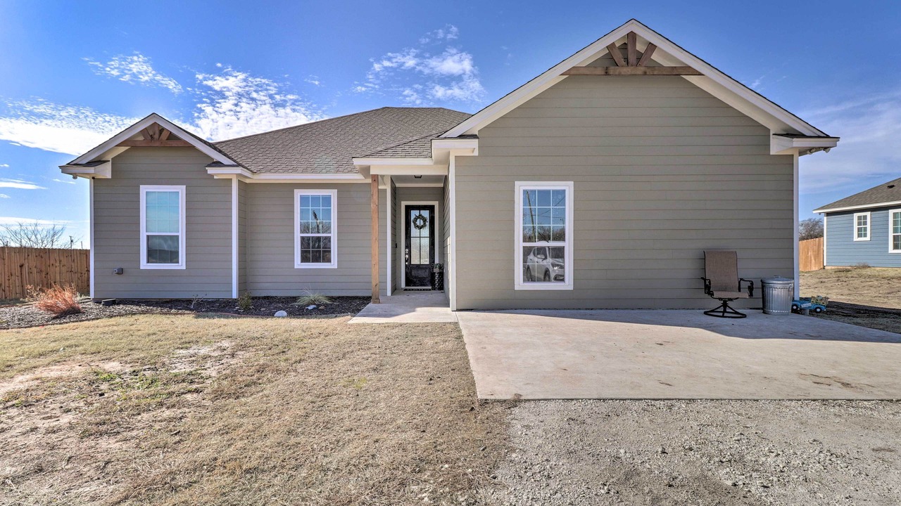 Photo of Outdoor in China Spring