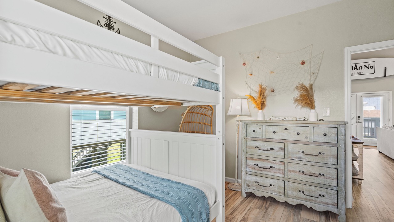 Photo of Bedroom in Galveston