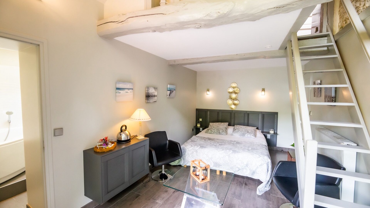Photo of Bedroom in L'Oudon
